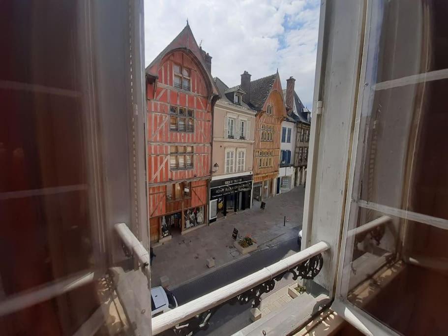 Appartement Cocoon Standing - Coeur Historique De Troyes Extérieur photo